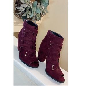 Burgundy Qupid Open Toe Booties Sz 8.5 EUC